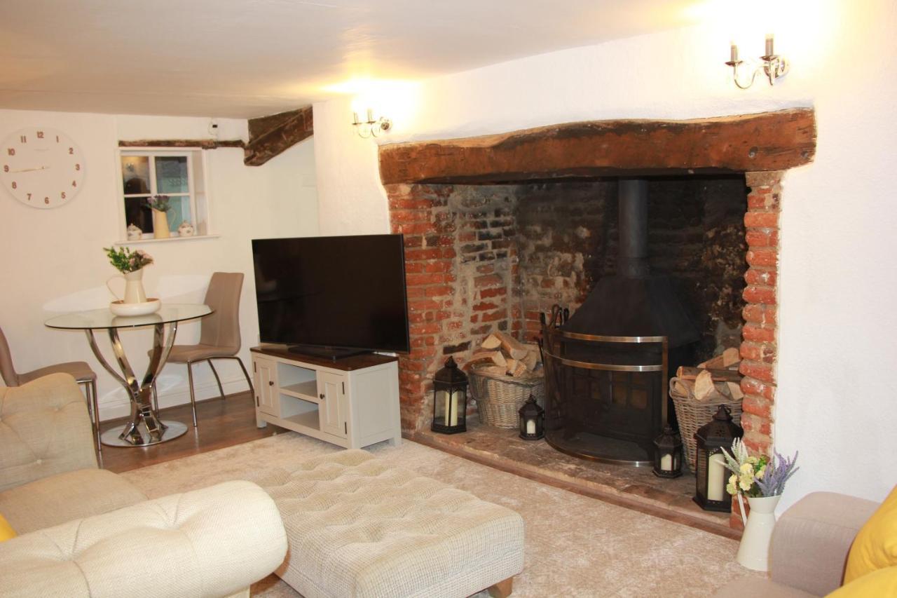 Romantic* Castle On The Hill Cottage *Framlingham Exterior photo