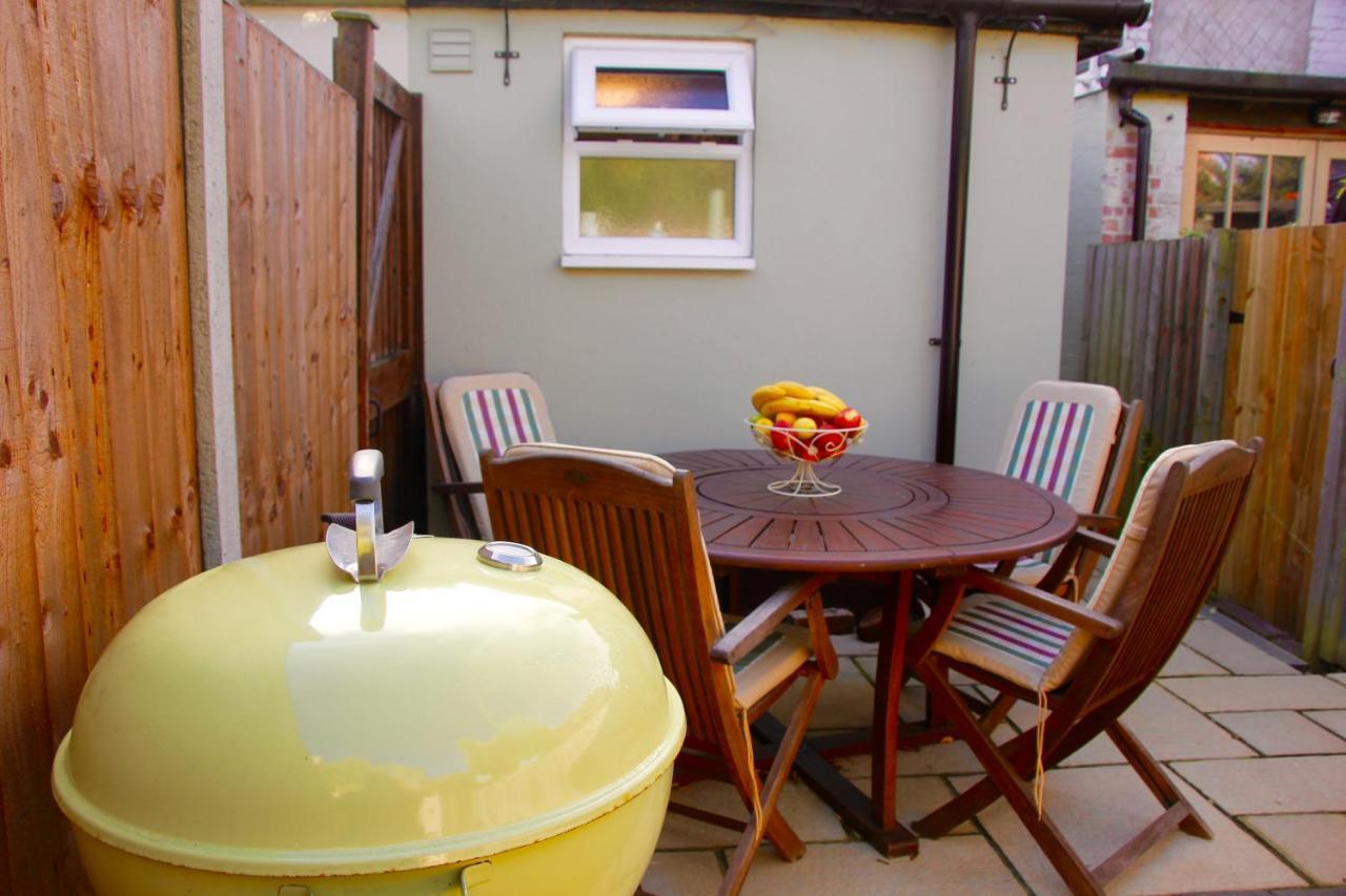 Romantic* Castle On The Hill Cottage *Framlingham Exterior photo